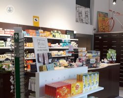 Farmacia, carrer de la Diputació - Girona